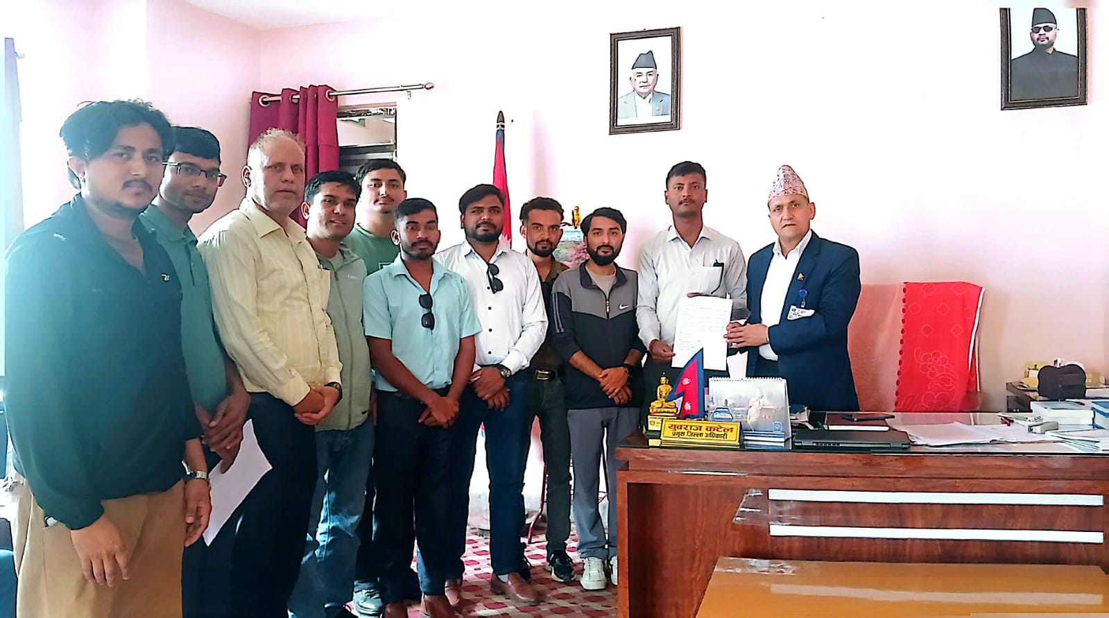 Journalists threatened while covering river excavation in Morang